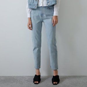 ZARA Super Hi-Rise Jeans in Light Blue Vintage 29
